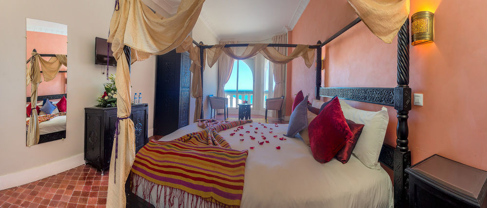 Palais Du Calife Riad Spa & Clubbing (Adults Only) Танжер Экстерьер фото